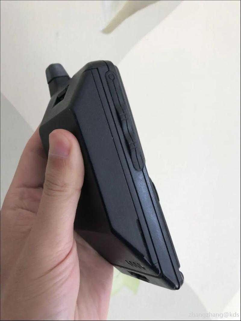 摩托罗拉 WX390 – 经典直板手机_百科资料