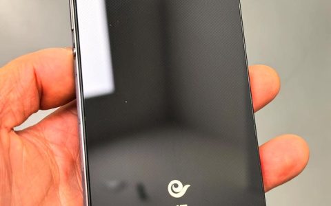 华为Ascend P7 – 超薄4G智能手机_百科资料
