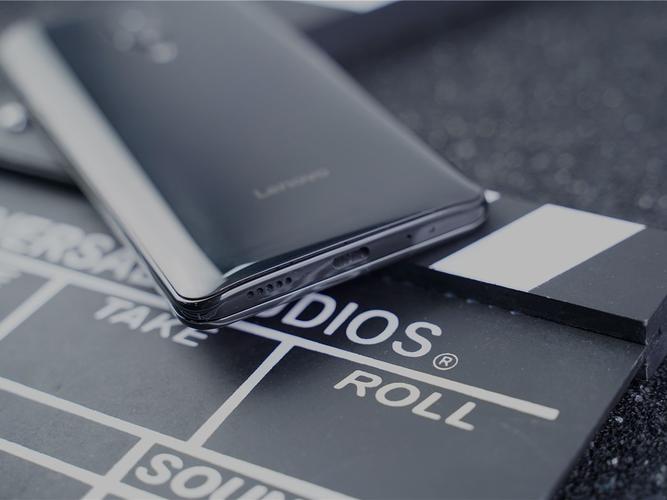 联想Z5 Pro - 滑盖全面屏手机_百科资料-3