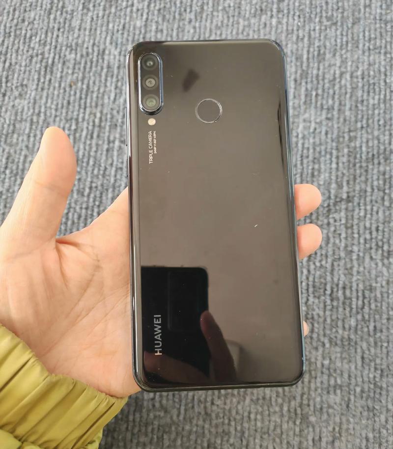 华为 nova 4e - 超广角三摄手机_资料手册-2