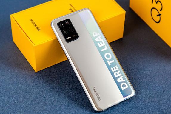 realme Q3t - 高刷长续航手机_资料大全-3