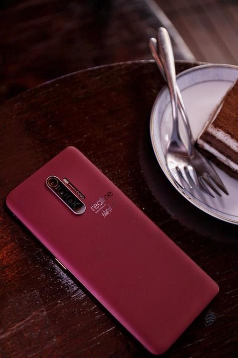 realme X2 Pro - 90Hz流体屏旗舰手机_资料大全-1