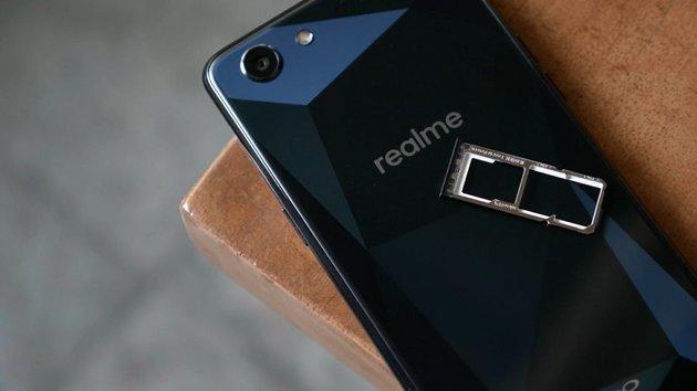 realme 1 - 超长续航入门手机_资料库-1