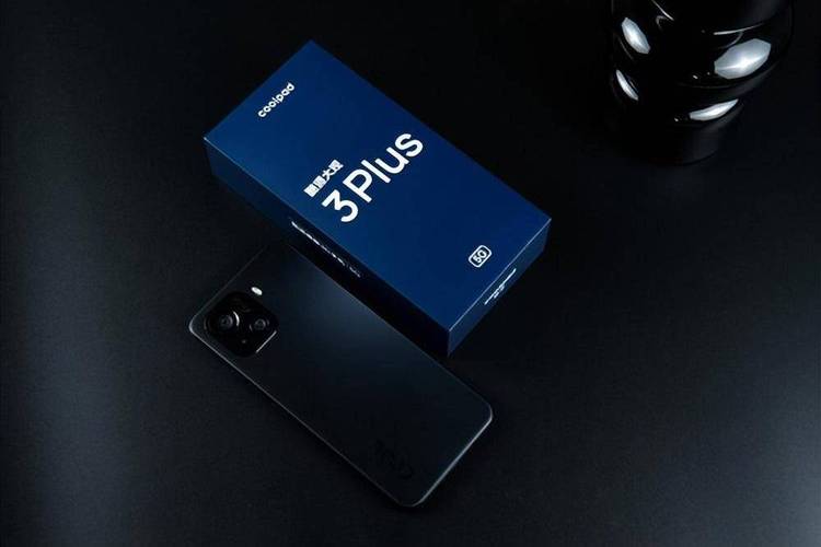 酷派大观3 Plus – 商务旗舰智能手机_百科资料