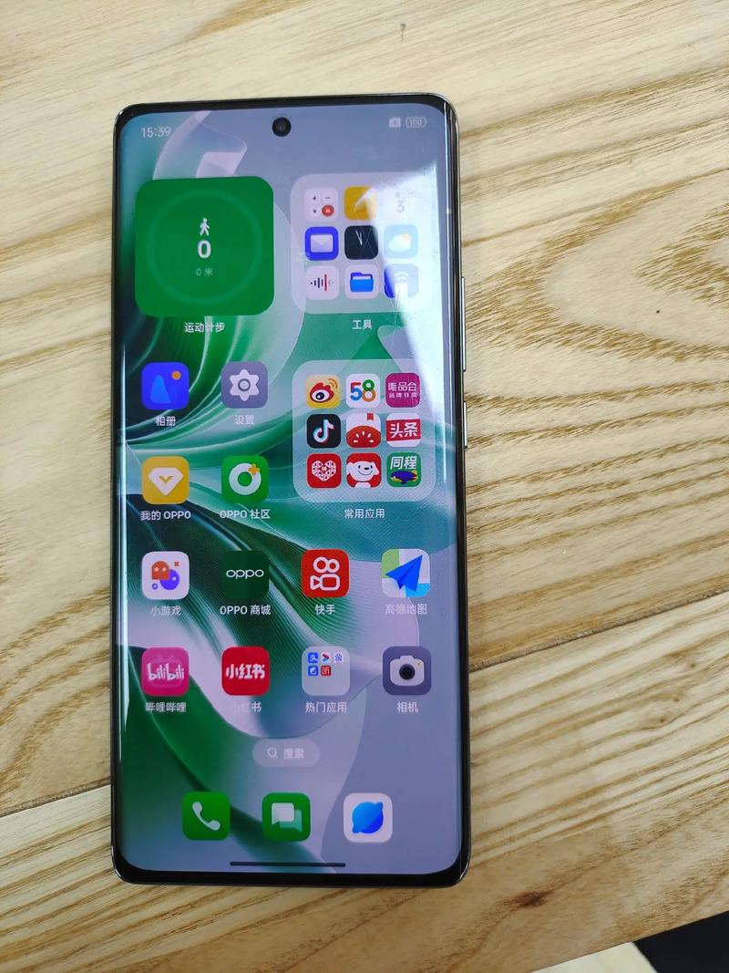 OPPO Reno11 Pro - 人像摄影旗舰手机_百科资料-3