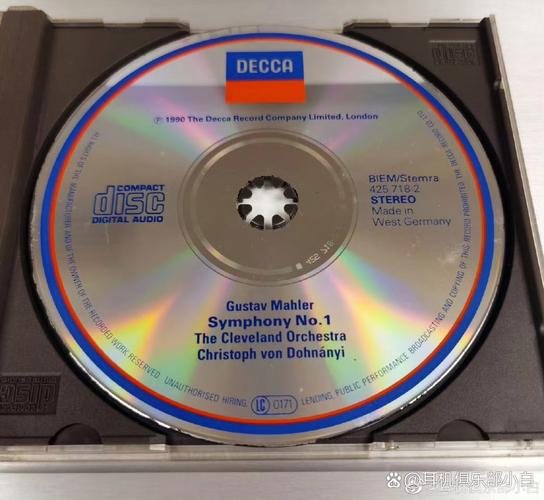 StarTAC CD - 经典翻盖手机_资料手册-1