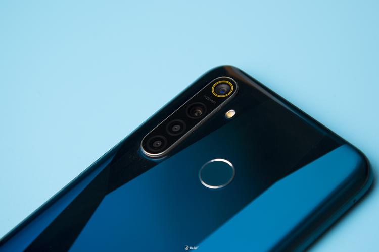 realme Q - 4800万四摄智能手机_百科资料-4