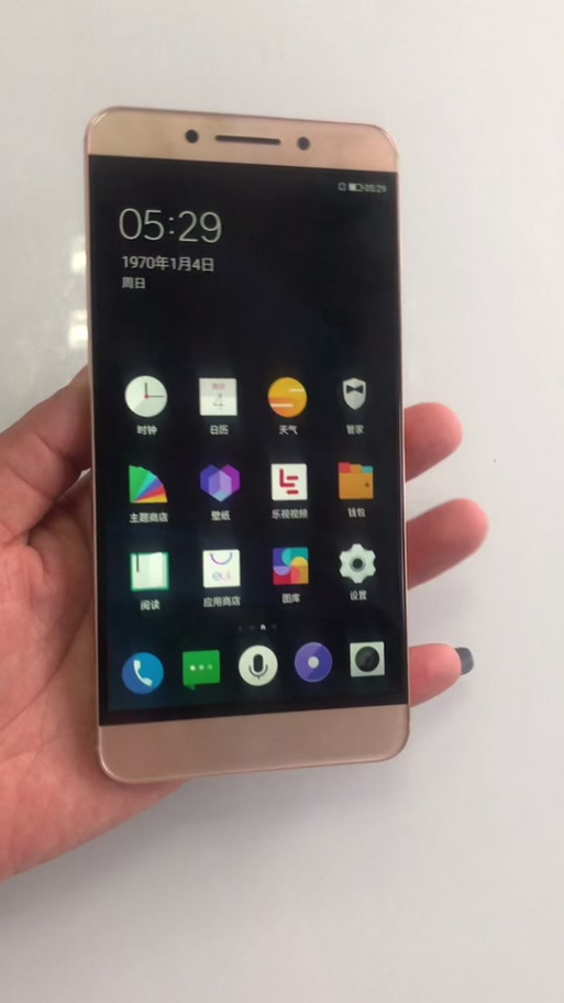 乐视超级手机 乐Pro 3 双摄 AI 版 - AI双摄旗舰手机_资料大全-3 乐视超级手机 乐Pro 3 双摄 AI 版 - AI双摄旗舰手机_资料大全-3