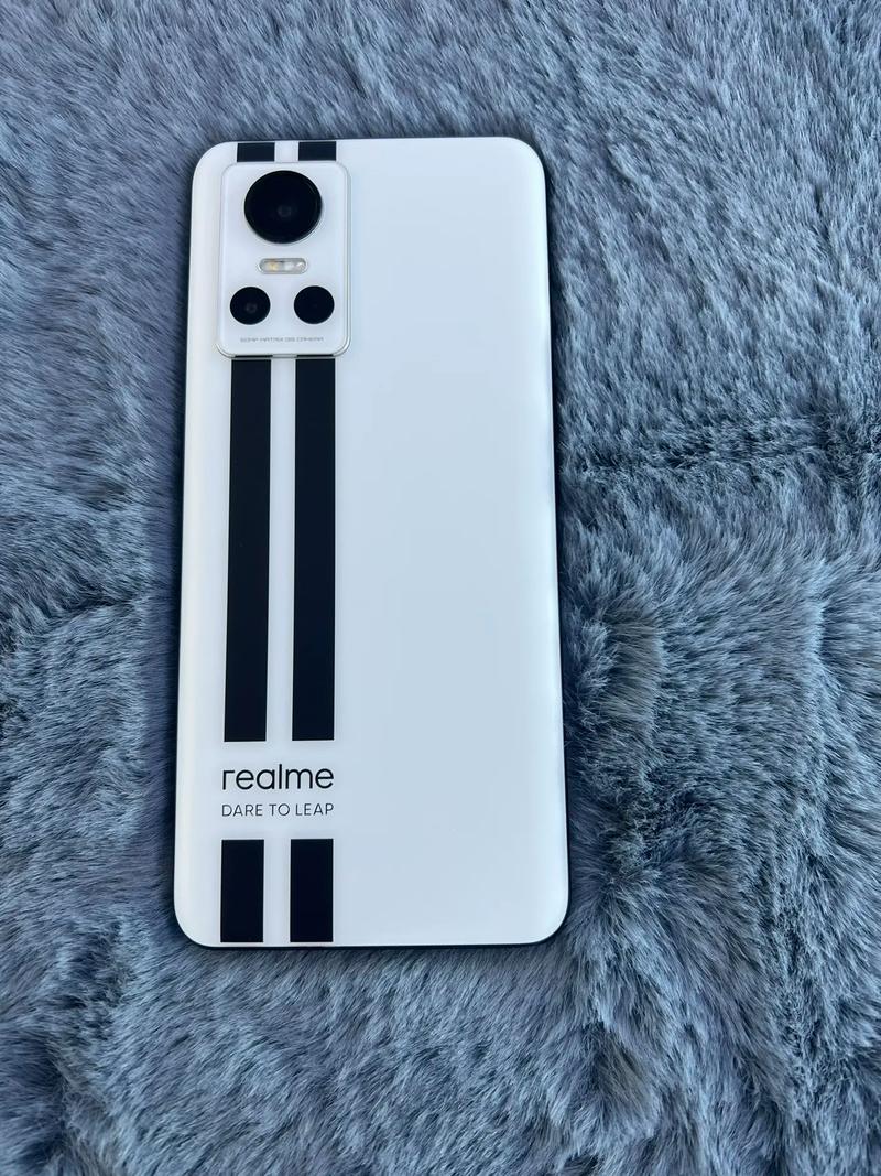realme GT Neo – 旗舰性能游戏手机_资料大全