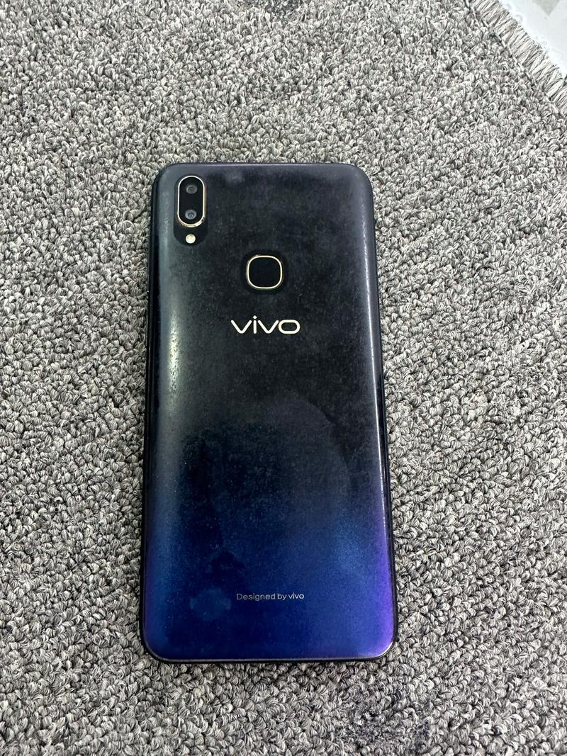 vivo Z3i - 全面屏双摄手机_资料库-4