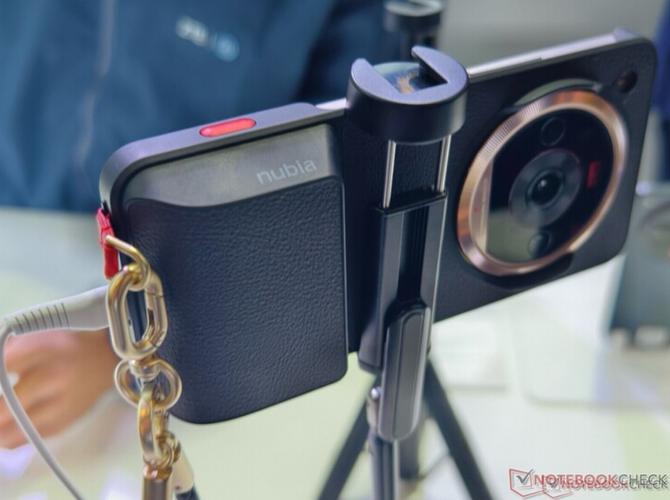 nubia Focus 2 Ultra 5G - 专业影像旗舰手机_百科资料-4 nubia Focus 2 Ultra 5G - 专业影像旗舰手机_百科资料-4
