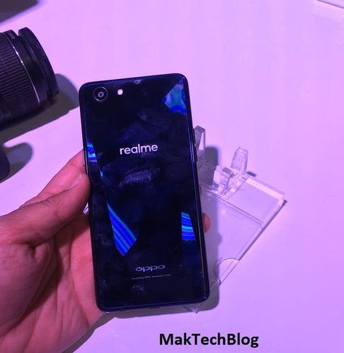 realme 1 - 超长续航入门手机_资料库-3