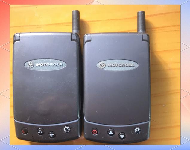 摩托罗拉 A6188 - 经典翻盖手机_资料手册-3