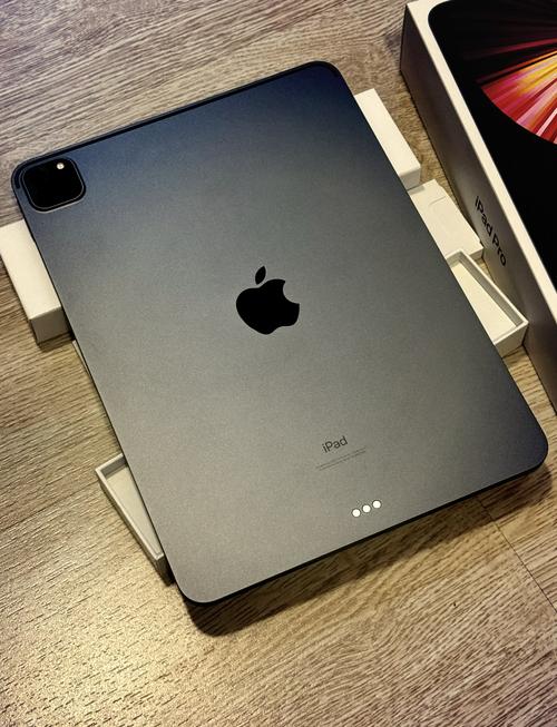 iPad (第 3 代) - 视网膜屏平板电脑_百科资料-2