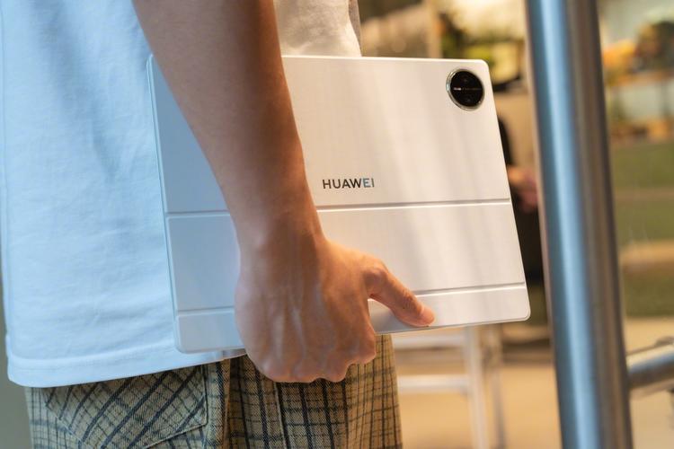 HUAWEI MatePad Pro 12.2 2025 - 旗舰生产力平板_百科资料-5 HUAWEI MatePad Pro 12.2 2025 - 旗舰生产力平板_百科资料-5