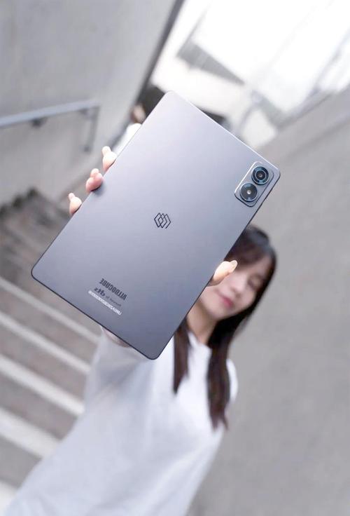 酷比魔方 掌玩 mini 3 Ultra – 便携游戏平板_百科资料