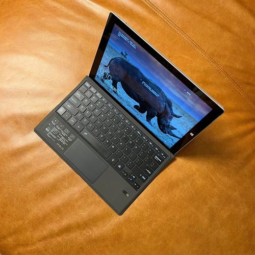 Microsoft Surface Pro 3 - 高效二合一笔记本_资料库-3