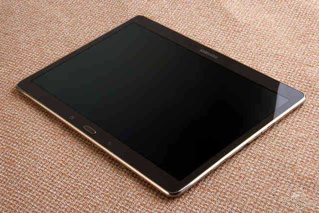 Galaxy Tab S 10.5 - 超高清大屏平板_资料手册-4 Galaxy Tab S 10.5 - 超高清大屏平板_资料手册-4