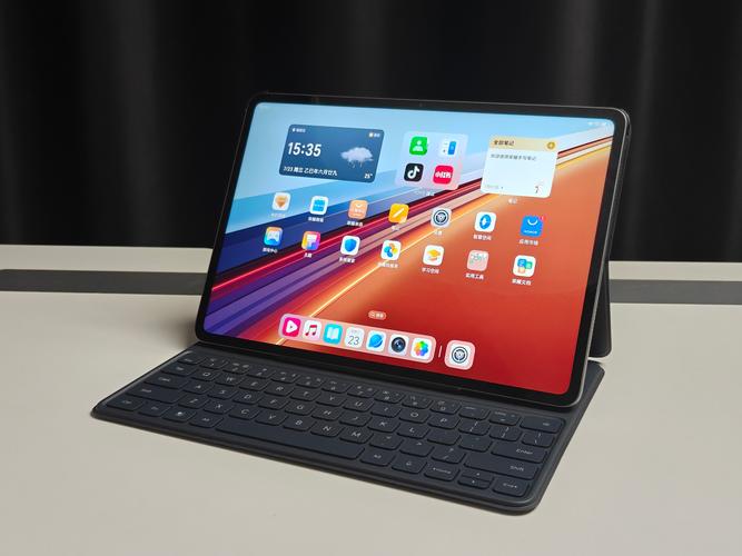 荣耀平板GT 2 Pro - 高性能游戏平板_百科资料-1