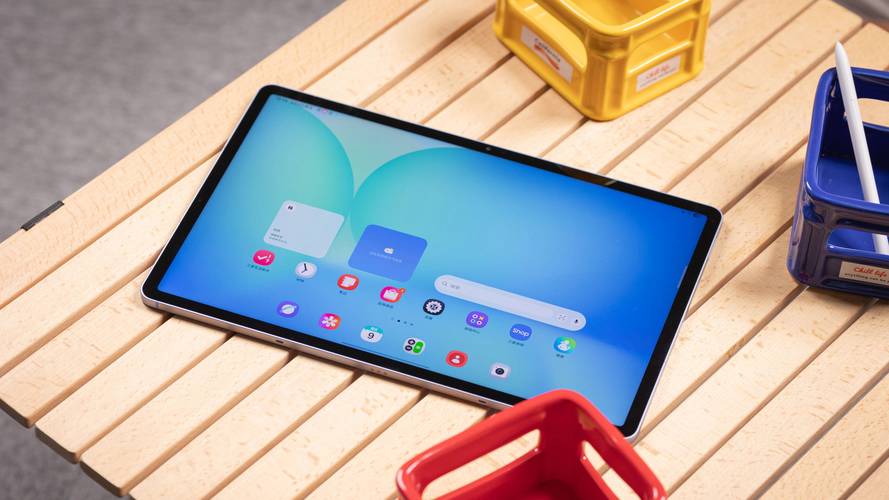 Galaxy Tab S10 FE 5G - 高性能5G平板_资料大全-4 Galaxy Tab S10 FE 5G - 高性能5G平板_资料大全-4