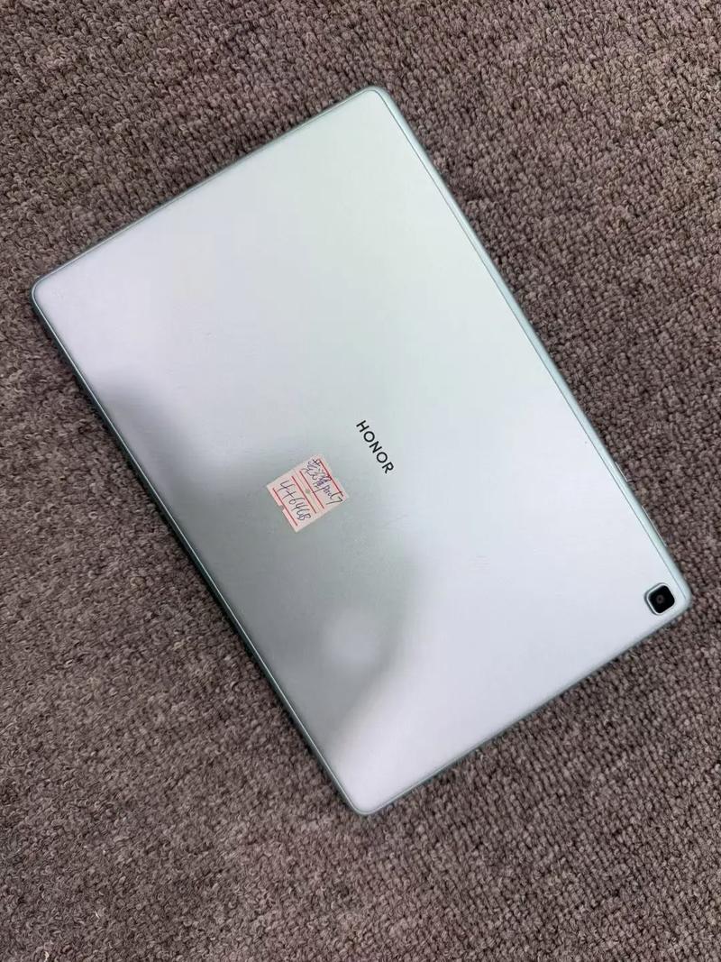 荣耀平板7 (LTE) - 高清影音平板_资料手册-1