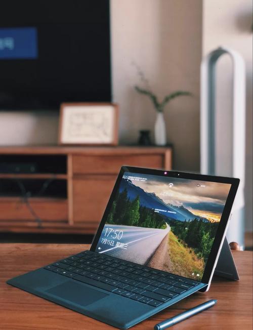 Microsoft Surface Pro 7 - 二合一轻薄笔记本_百科资料-2