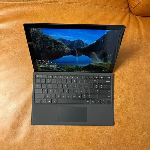 Microsoft Surface Pro 7 - 二合一轻薄笔记本_百科资料-1
