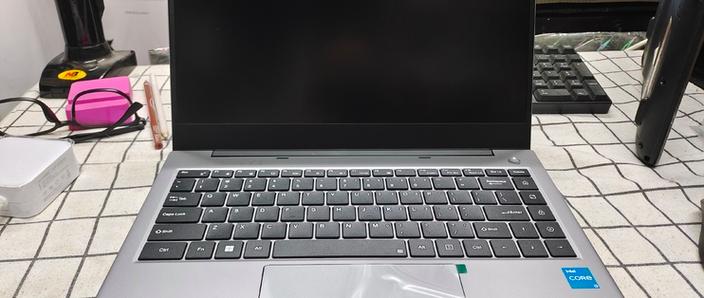 京东京造(Jingzao)JDBook Pro 14 - 高性能轻薄本_资料手册-3 京东京造(Jingzao)JDBook Pro 14 - 高性能轻薄本_资料手册-3