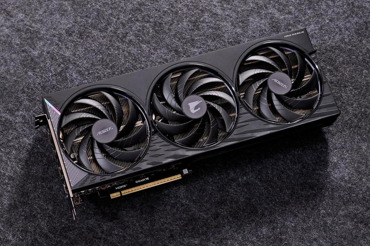 技嘉 AORUS 15G - 高性能游戏本_资料库-5 技嘉 AORUS 15G - 高性能游戏本_资料库-5