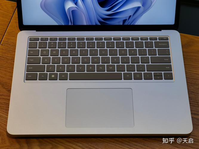 微软(Microsoft)Surface Laptop Studio - 专业创意设计本_资料合集-4 微软(Microsoft)Surface Laptop Studio - 专业创意设计本_资料合集-4