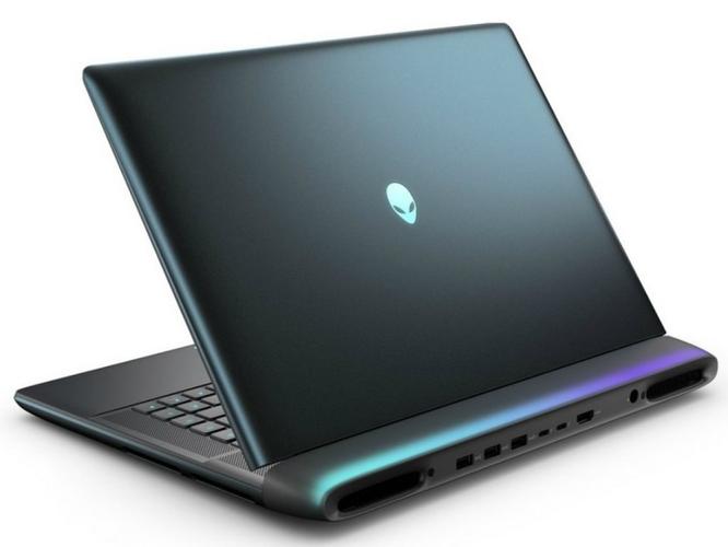外星人 Alienware 18 Area-51（AA18250） - 旗舰级游戏笔记本_百科资料-3