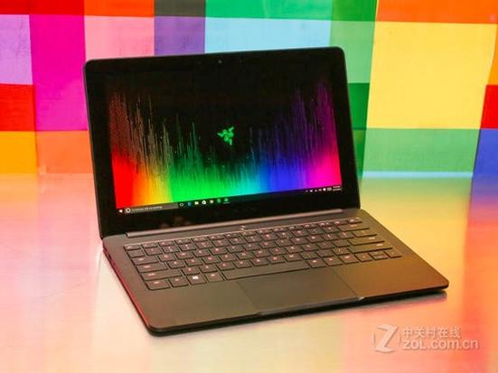 雷蛇（Razer）灵刃潜行版 – 高性能轻薄游戏本_资料集锦