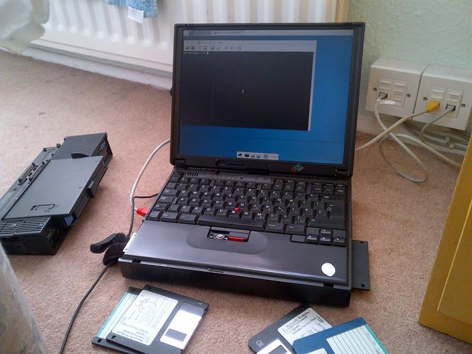 IBM ThinkPad 380 - 经典商务笔记本_百科资料-3