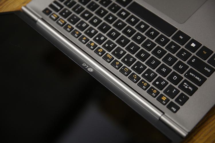 LG gram 14(14Z990-V.AA52C) - 超轻薄便携笔记本_资料手册-5