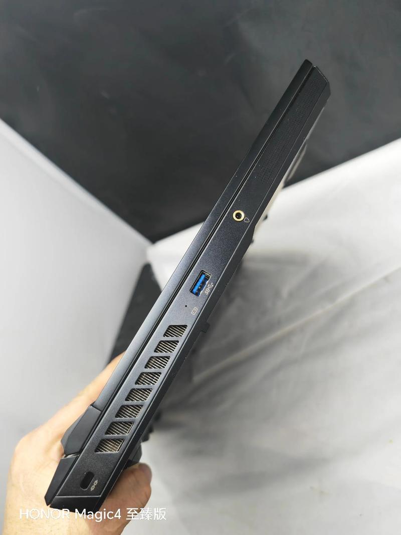 微星（MSI）GP76 - 高性能游戏本_百科资料-5