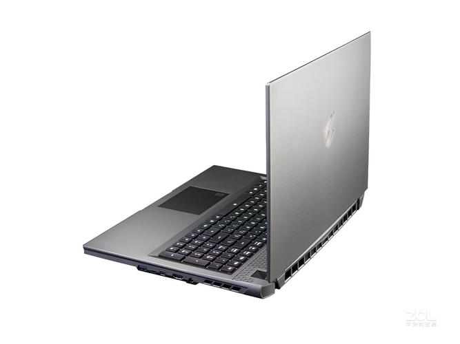 技嘉 AORUS 17 - 高性能游戏本_资料手册-3