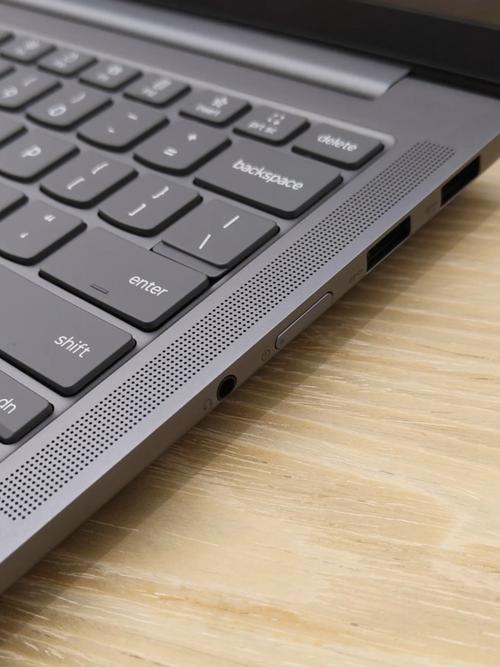 联想(Lenovo)小新Pro14 GT AI元启版 - AI全能轻薄本_资料手册-2 联想(Lenovo)小新Pro14 GT AI元启版 - AI全能轻薄本_资料手册-2