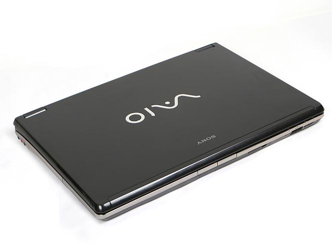 索尼（Sony）VAIO E - 多彩轻薄笔记本_百科资料-2