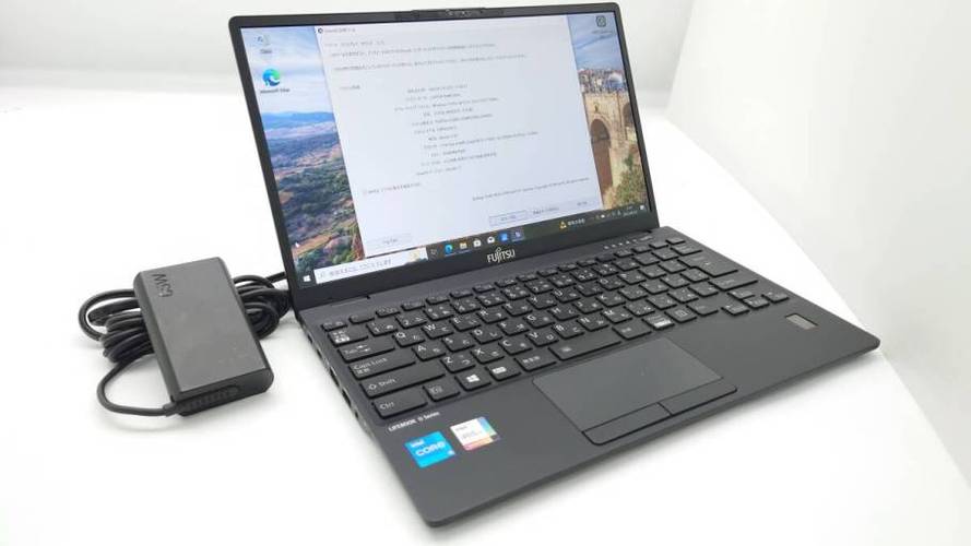 富士通 LifeBook U9311 - 轻薄商务笔记本_资料手册-2