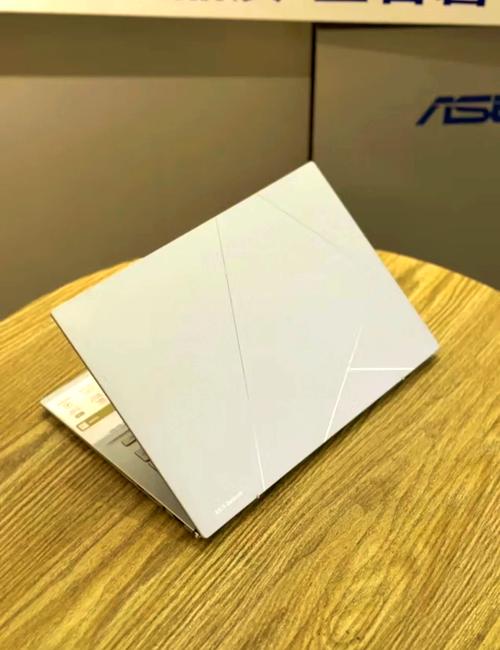 华硕 灵耀14 2023 - 轻薄高色域笔记本_资料手册-5