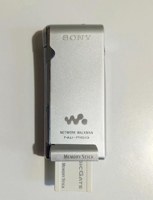 索尼（Sony）VAIO S13 - 轻薄商务笔记本_百科资料-5
