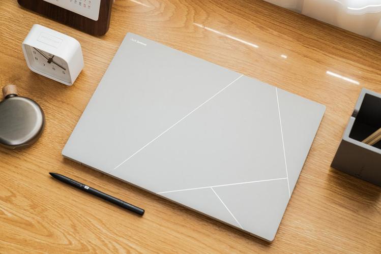华硕(ASUS)灵耀16 Air 骁龙版 - 骁龙旗舰轻薄本_资料手册-2 华硕(ASUS)灵耀16 Air 骁龙版 - 骁龙旗舰轻薄本_资料手册-2