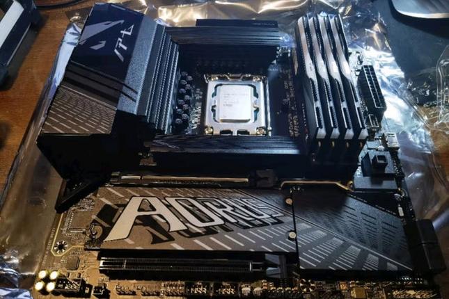技嘉 GIGABYTE G6 X9 - 高性能游戏笔记本_资料手册-3