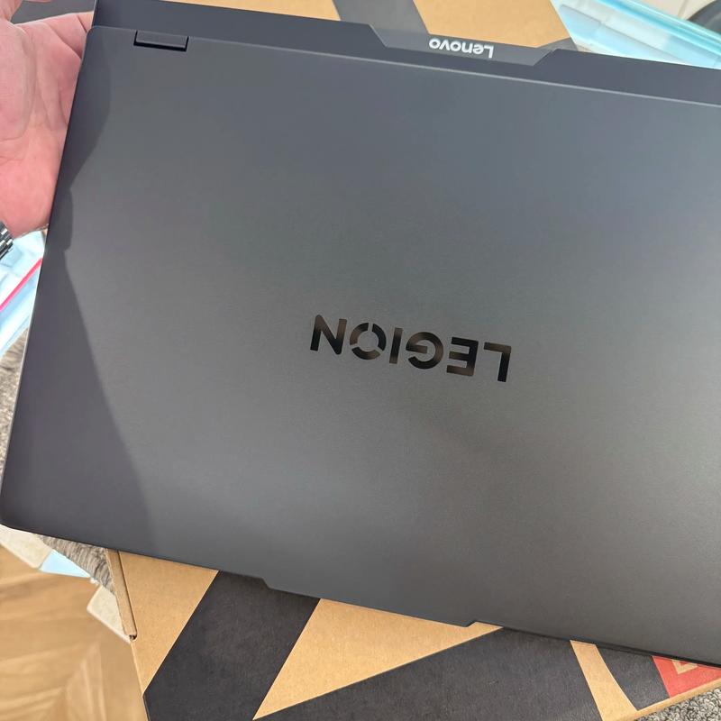 联想(Lenovo)拯救者Y7000 2025 - 高性能游戏本_百科资料-2 联想(Lenovo)拯救者Y7000 2025 - 高性能游戏本_百科资料-2