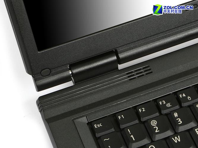 富士通（Fujitsu）LifeBook V1020 - 商务办公笔记本_资料手册-1