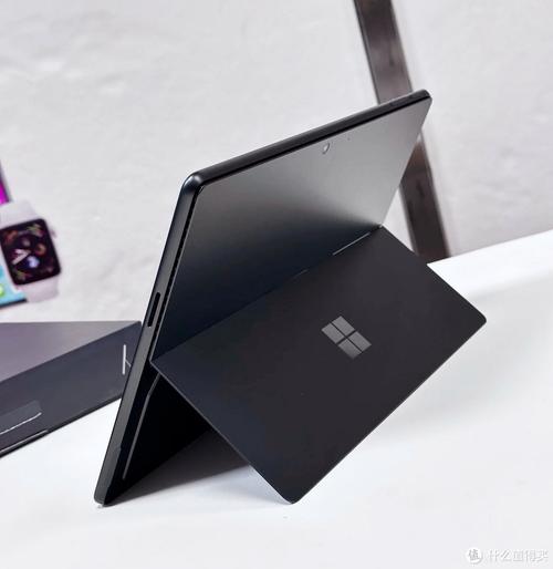 微软（Microsoft）Surface Pro 11 - AI赋能二合一笔记本_百科资料-5