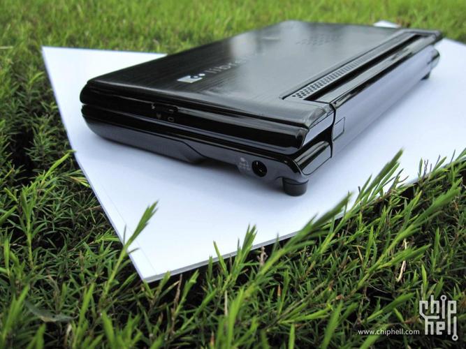 东芝(Toshiba)Libretto W100 - 双屏口袋笔记本_资料手册-2 东芝(Toshiba)Libretto W100 - 双屏口袋笔记本_资料手册-2
