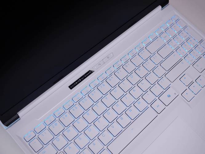 机械革命（MECHREVO）极光X – 高性能游戏本_资料手册