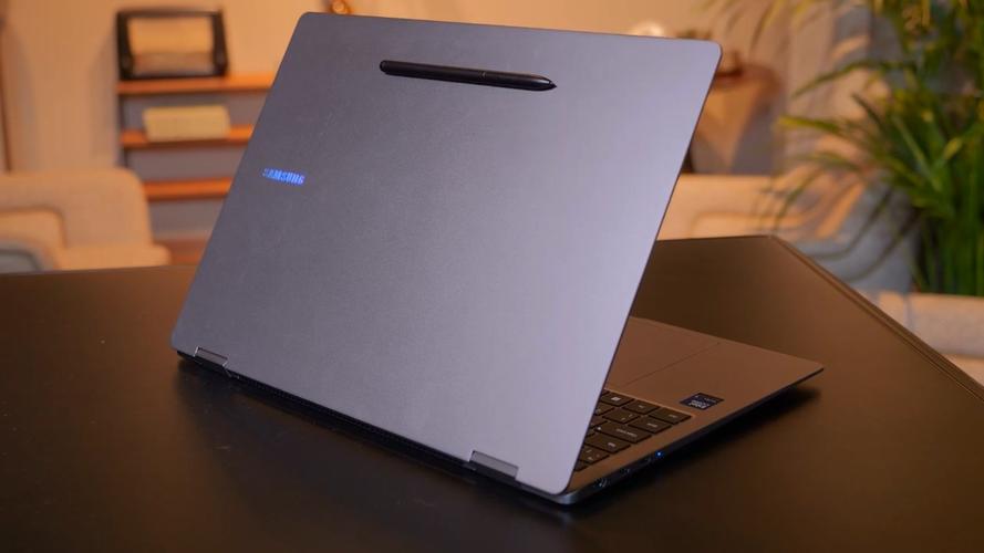 三星Galaxy Book5 360 - 高色域触控翻转本_百科资料-5