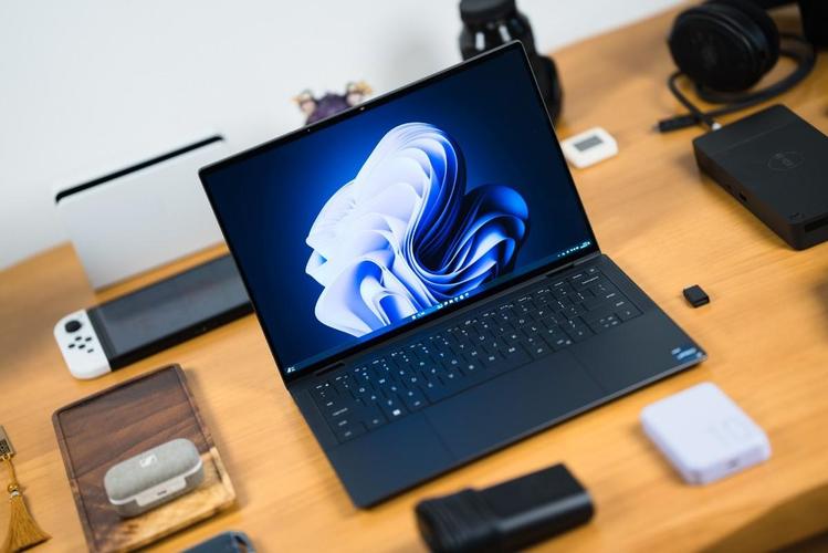 戴尔 Latitude 9440 - 商用旗舰轻薄本_百科资料-2 戴尔 Latitude 9440 - 商用旗舰轻薄本_百科资料-2